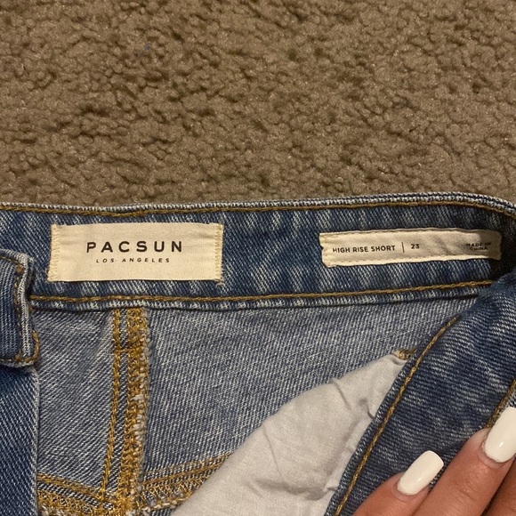 Pacsun side tie shorts - Picture 2 of 3